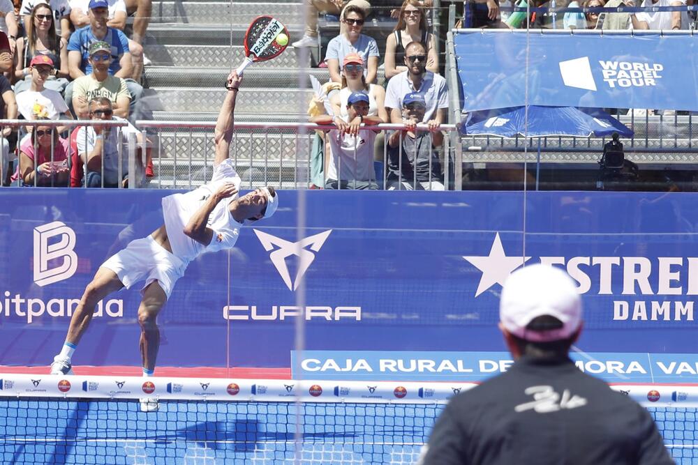 Imágenes de las finales del Valladolid Master Caja Rural de Zamora.  / EDUARDO CANAL (EFE)