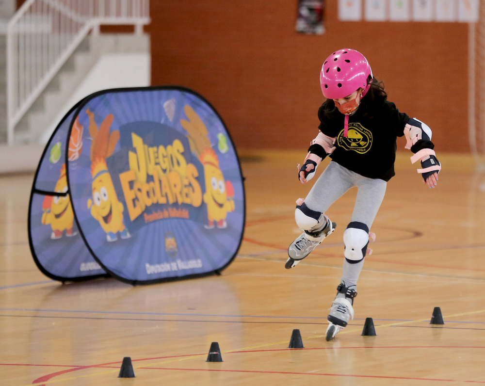 Imágenes de la 4ª jornada de Patinaje de Velocidad de Juegos Escolares.  / MONTSE.ALVAREZ