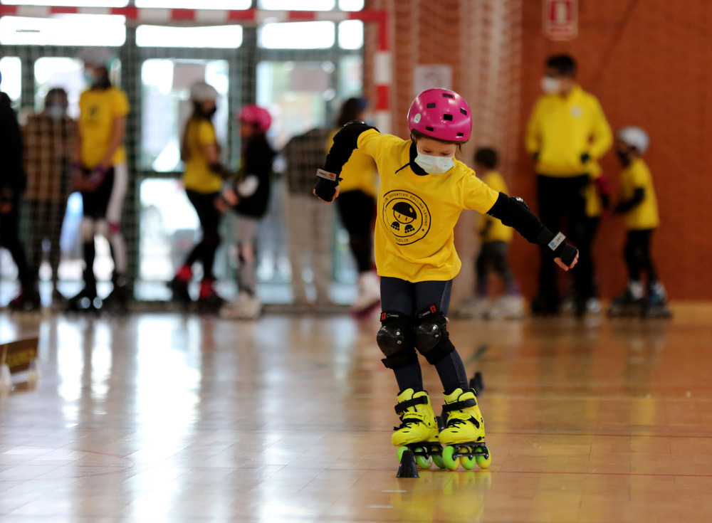 Imágenes de la 4ª jornada de Patinaje de Velocidad de Juegos Escolares.  / MONTSE.ALVAREZ