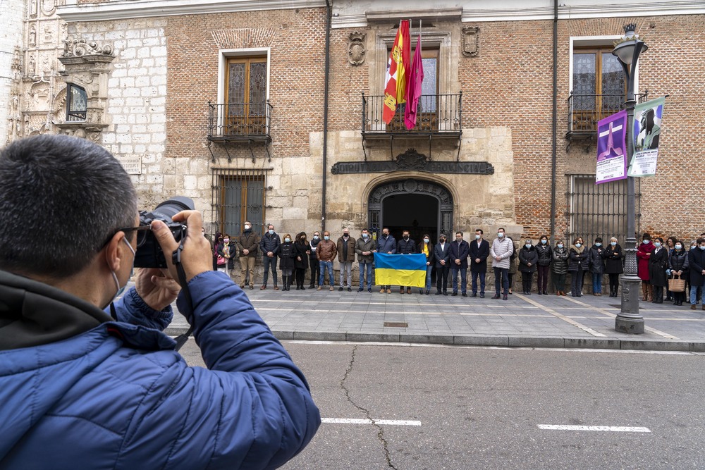 Concentración de apoyo a Ucrania en la Diputación Provincial de Valladolid.  / ICAL