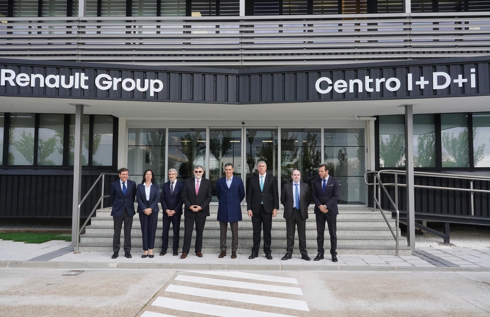 El presidente del Gobierno visita el centro de I+D+i de Renault Group en Valladolid