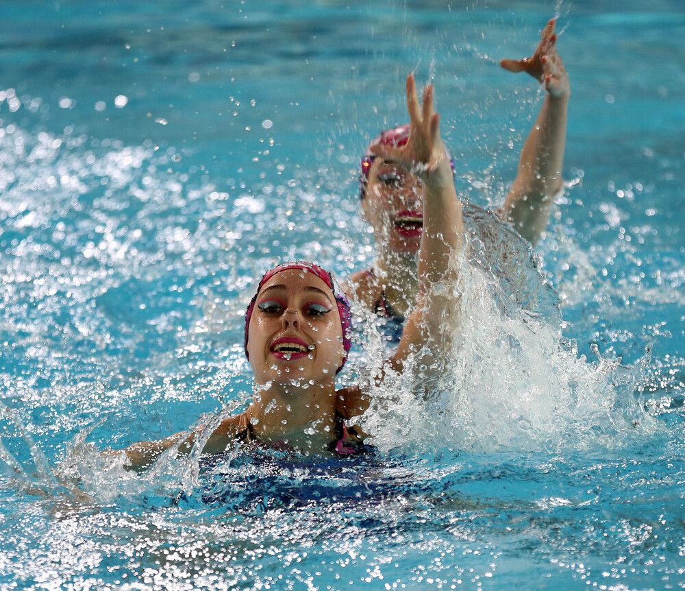 XXII Campeonato de natación artística de invierno sénior y junior que se celebra estos días en la piscina de Parquesol.  / MONTSE.ALVAREZ