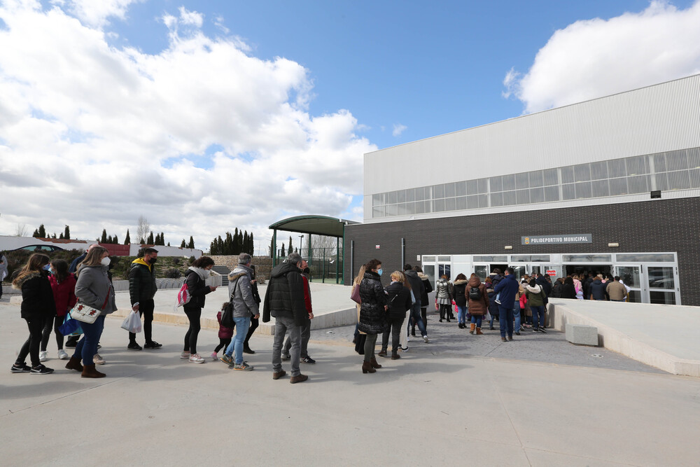 Tercera Jornada del Campeonato Escolar de Gimnasia Rítmica, modalidad de Conjuntos, celebrada en el Polideportivo de Cigales.  / MONTSE.ALVAREZ