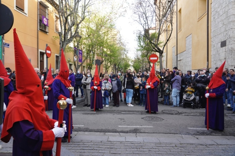 Procesión de la Hermandad del Santo Cristo de los Artilleros.  / ICAL