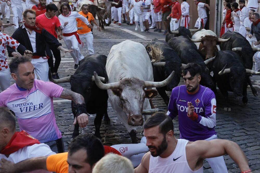 Segundo encierro de los Sanfermines 2022  / VILLAR LÓPEZ