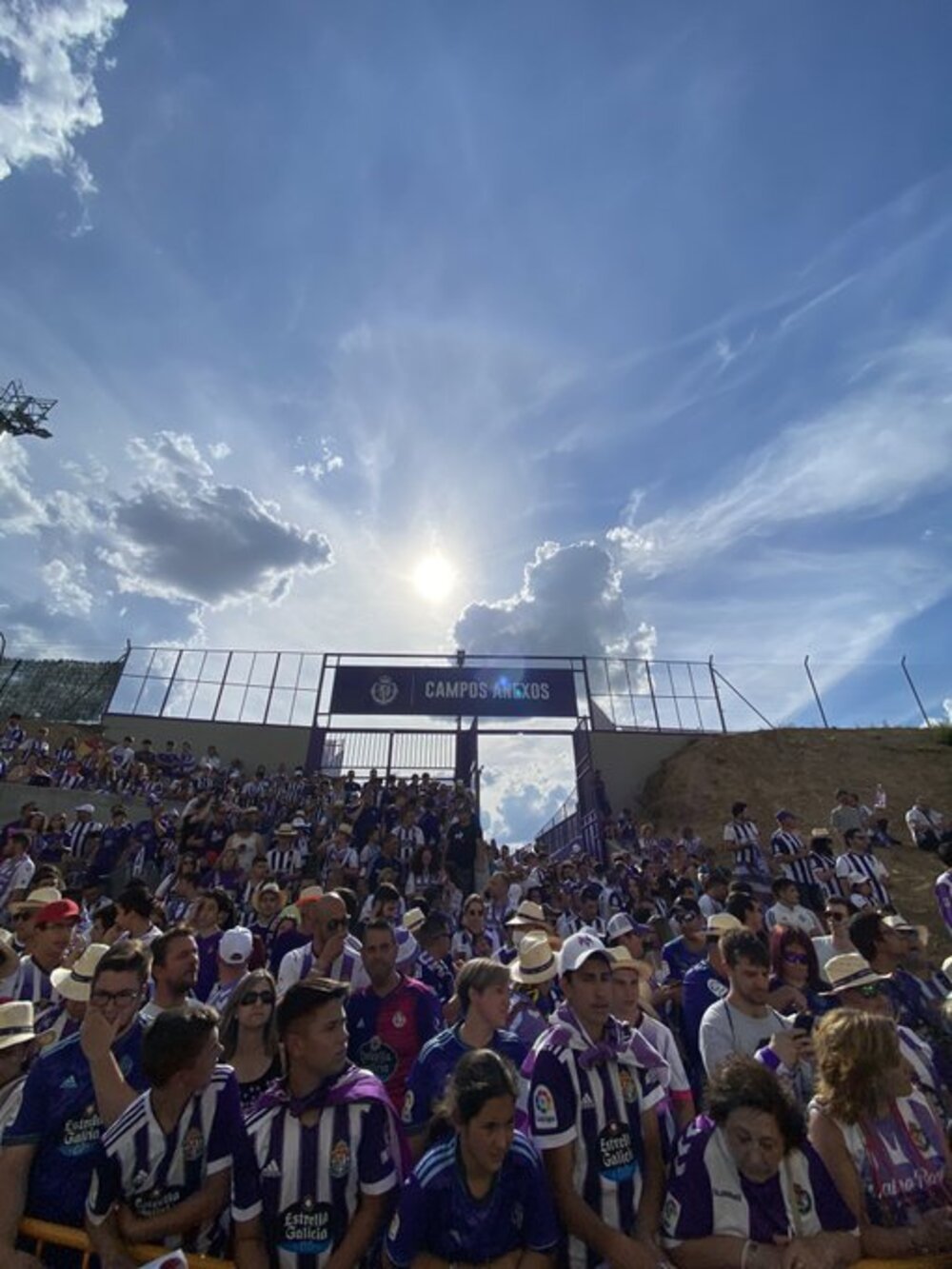 Partido entre el Real Valladolid y el Huesca.   / J.C.C.