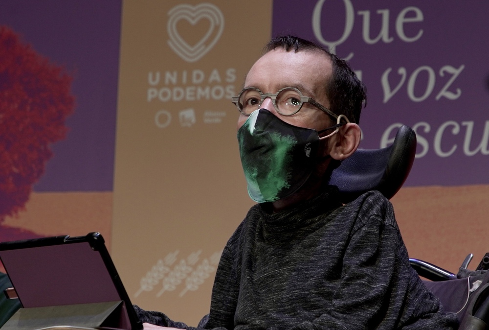 El candidato de Unidas Podemos participa en un acto de campaña en Valladolid.  / El Día de Valladolid