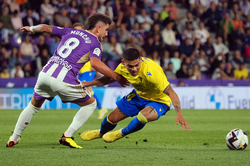 Valladolid - Cádiz  / R. GARCIA.