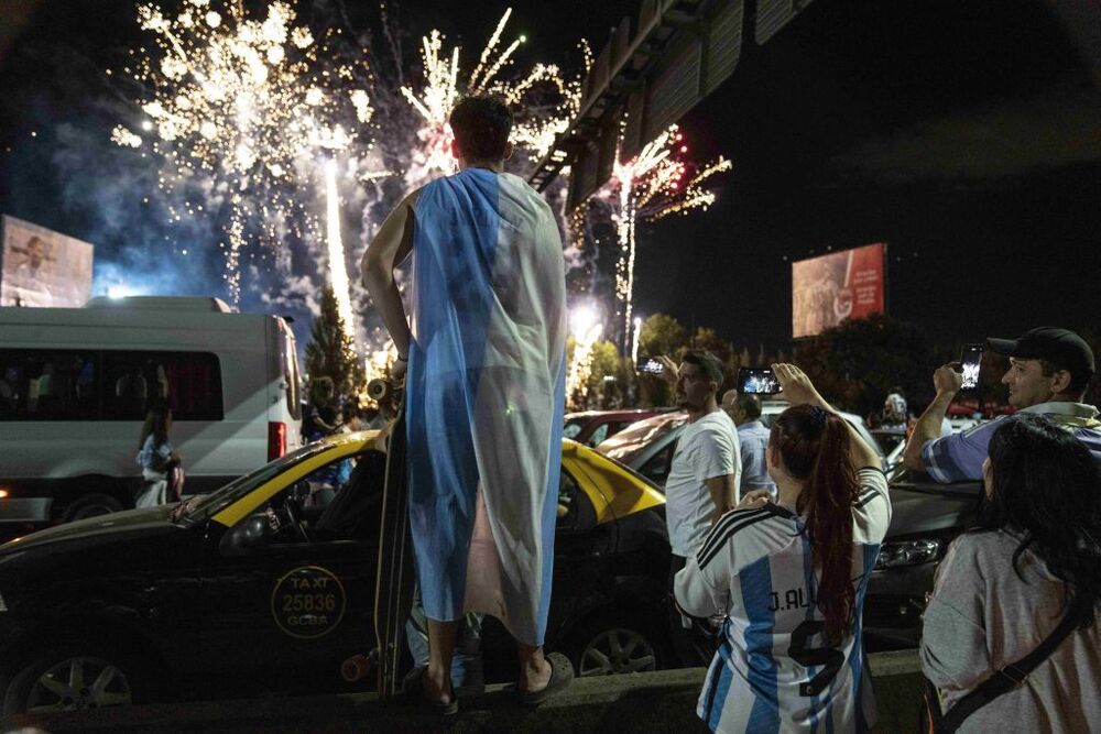 La nazionale argentina in trionfo a Buenos Aires  / LAPRESSE