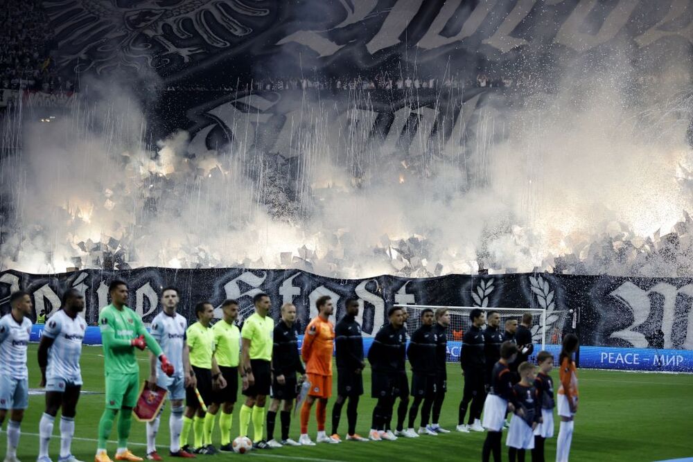 Europa League - Semi Final - Second Leg - Eintracht Frankfurt v West Ham United  / PETER CZIBORRA