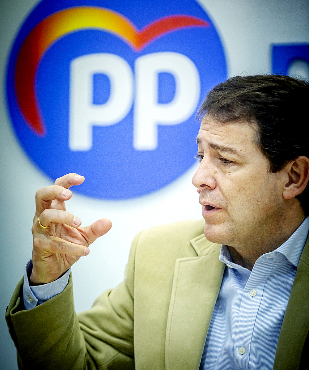 «Con el PP vamos a gobernar las personas de Castilla y León»