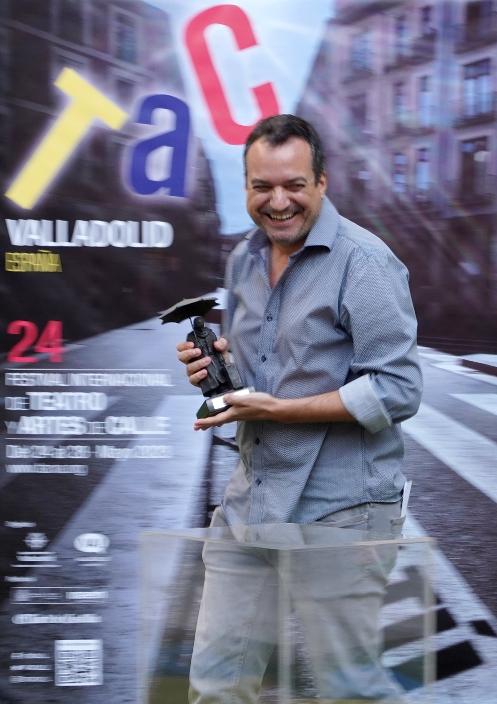 Daniel Galindo, director del programa ‘La Sala’ de RNE, homenajeado en la 24 edición del Festival Internacional de Teatro y Artes de Calle de Valladolid.