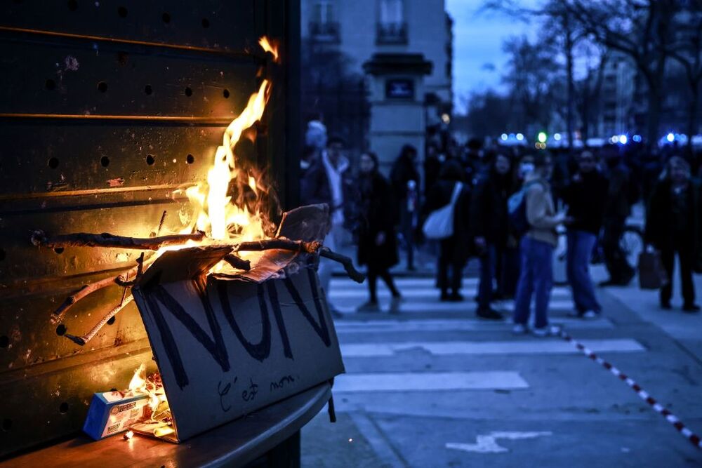 Rally against pension reforms in Paris  / CHRISTOPHE PETIT TESSON