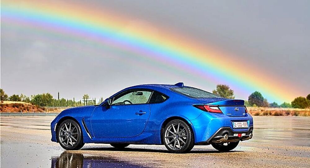 Potencia y diseño en el exclusivo Subaru BRZ