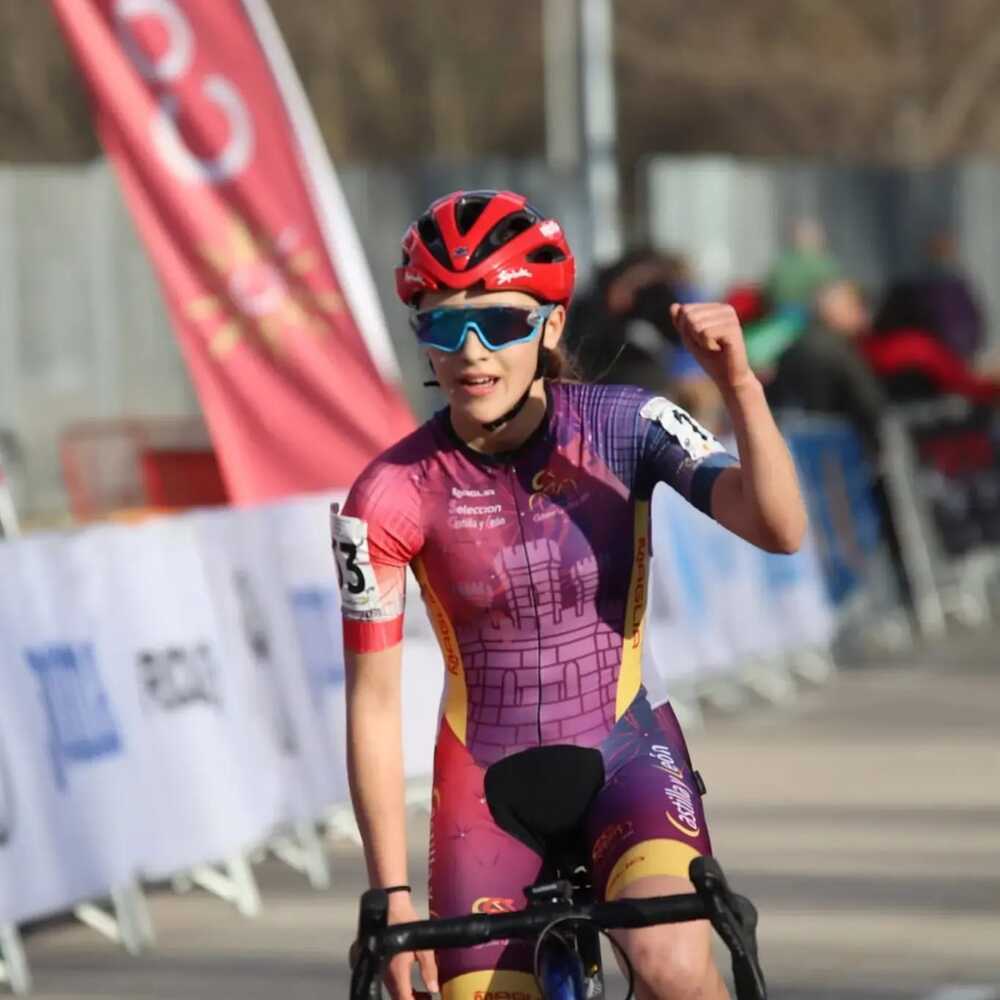 Lidia Castro fue bronce en cadete en el Nacional de ciclocross.