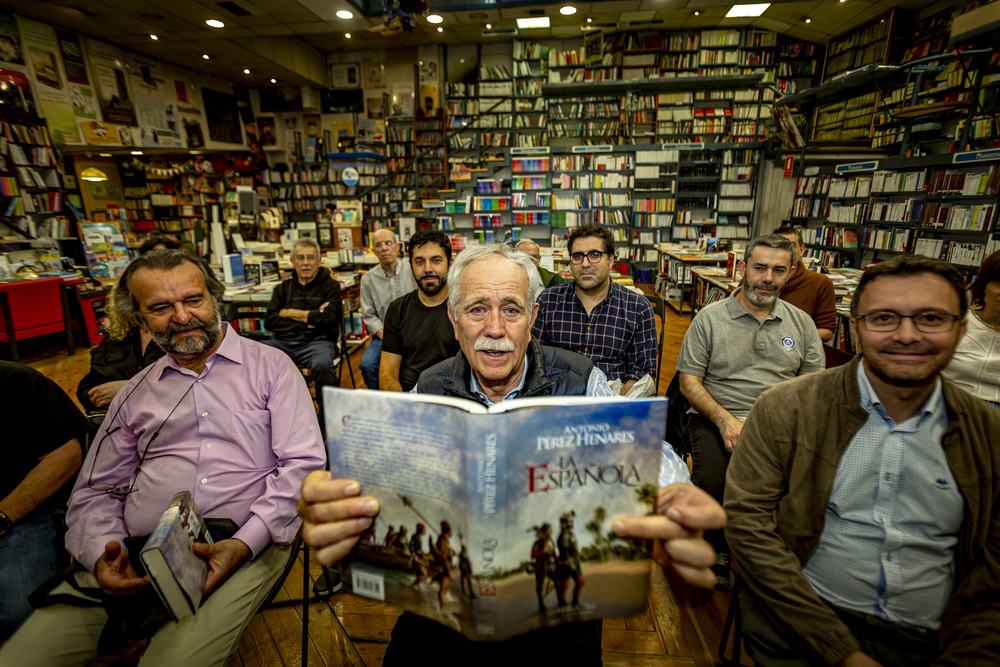 Antonio Pérez Henares presenta su última novela La española