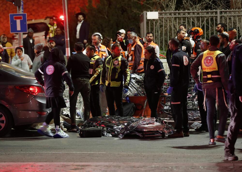 Al menos 7 muertos en un ataque a una sinagoga en Jerusalén