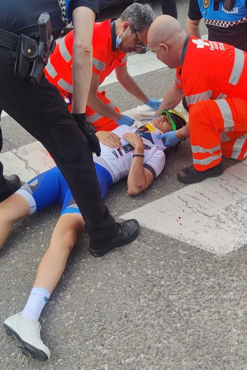 El ciclista Álvaro Barros, atropellado en la avenida Gijón