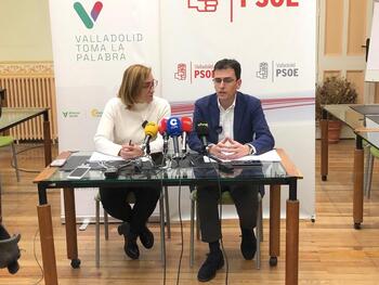 PSOE y VTLP acusan al PP de 'querer amordazar' a la oposición