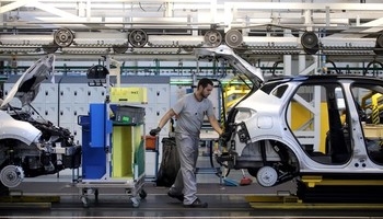 Renault redujo un 6,7% sus ventas mundiales en 2021