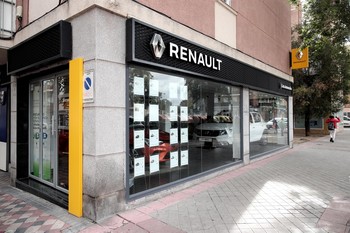 Renault y Nissan firman los acuerdos definitivos de la Alianza