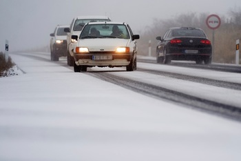El temporal de nieve afecta a 62 carreteras y puertos de montaña