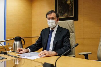 Rajoy niega conocer a Villarejo y resta credibilidad a Bárcenas
