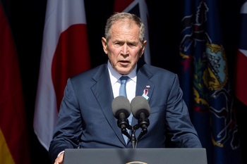 Bush defiende luchar contra el extremismo violento