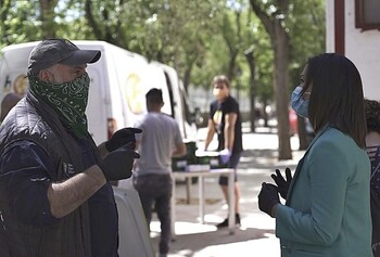 La pandemia aumenta el riesgo de pobreza en España