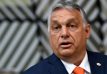 Orbán anuncia un referéndum sobre la ley homófoba