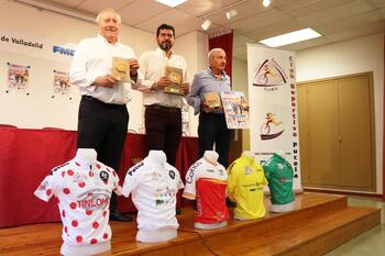 300 ciclistas participarán en Valladolid en el III Trofeo Rosa