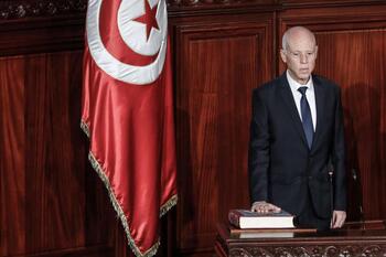 El presidente de Túnez disuelve el Consejo Judicial Supremo