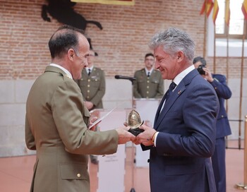 Premio Conde Ansúrez Caballero Leal para el alcalde de Arroyo
