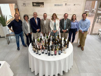 Tres vinos de Valladolid en la final de los Premios Manojo
