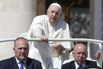 El Papa muestra sus condolencias por la muerte de Amigo