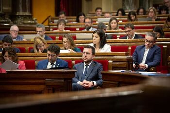 El Parlament aprueba la ley que sortea el 25% del castellano