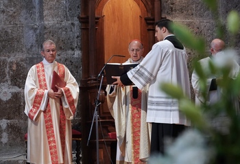 Hospitalizado el arzobispo emérito de Valladolid