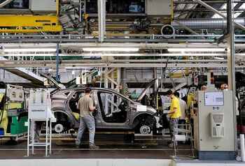 El salario de la plantilla de Renault se incrementará un 5,9%