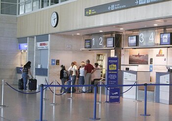 El aeropuerto de Valladolid gana pasajeros en julio
