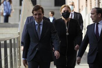 Almeida ve raro que solo se investigue al Ayuntamiento de Madrid