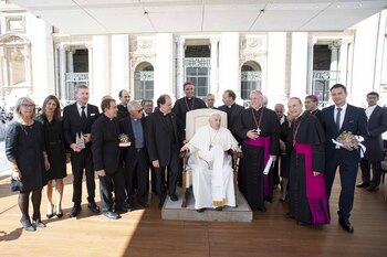 El papa Francisco recibe a la Fundación VIII Centenario