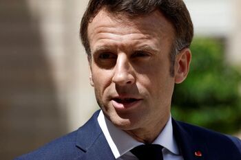Macron mantiene a los pesos pesados de su Gobierno