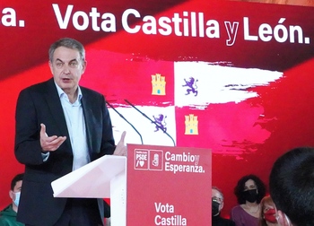 Zapatero apela al voto de las mujeres para frenar a Vox