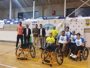 Fundación ONCE dona dos sillas de ruedas a Inclusport