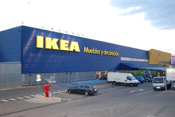 Ikea convierte su tienda de Arroyo en un centro logístico