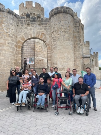 Cata inclusiva en el castillo de Peñafiel