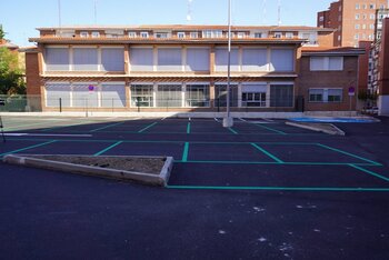 El PSOE propone dos nuevas zonas de aparcamiento disuasorio