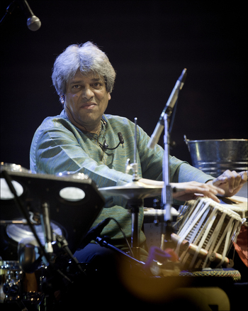 El percusionista indio Trilok Gurtu abrirá el Universijazz
