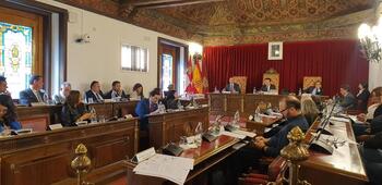 La Diputación rechaza pedir a la Junta que mantenga el Serla