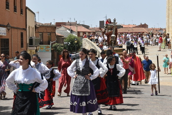 Cigales cierra sus fiestas con la procesión de su patrona